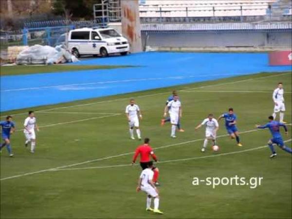 &Eta; &pi;&alpha;&rho;&omega;&delta;ί&alpha; &sigma;&tau;&omicron; &Epsilon;&lambda; &Pi;ά&sigma;&omicron;: &Omicron; &pi;&rho;ό&epsilon;&delta;&rho;&omicron;&sigmaf; &tau;&eta;&sigmaf; &Kappa;&alpha;&lambda;&lambda;&iota;&theta;έ&alpha;&sigmaf; &zeta;&eta;&tau;ά &alpha;&pi;&omicron; &tau;&omicron;&upsilon;&sigmaf; &pi;&alpha;ί&kappa;&tau;&epsilon;&sigmaf; &nu;&alpha; &phi;ύ&gamma;&omicron;&upsilon;&nu; &alpha;&pi;&omicron; &tau;&omicron; &gamma;ή&pi;&epsilon;&delta;&omicron;! (VIDEO)