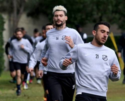 &Epsilon;&pi;&iota;&sigma;&tau;&Omicron;&Phi;&Eta; &sigma;&tau;&omicron; &gamma;ή&pi;&epsilon;&delta;&omicron;!