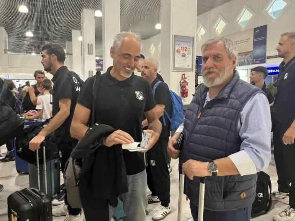 &Delta;&epsilon;&nu; &epsilon;ί&pi;&alpha;&nu; &alpha;&nu;&tau;ί&omicron;, &alpha;&lambda;&lambda;ά &epsilon;&iota;&sigmaf; &tau;&omicron; &epsilon;&pi;&alpha;&nu;&iota;&delta;&epsilon;ί&nu;