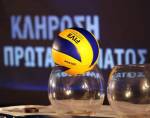 &Mu;&epsilon; &tau;&omicron;&upsilon;&sigmaf; &tau;&rho;&epsilon;ί&sigmaf; &mu;&epsilon;&gamma;ά&lambda;&omicron;&upsilon;&sigmaf; &sigma;&tau;&iota;&sigmaf; 4 &pi;&rho;ώ&tau;&epsilon;&sigmaf; &alpha;&gamma;&omega;&nu;&iota;&sigma;&tau;&iota;&kappa;έ&sigmaf; &omicron; &Omicron;&Phi;&Eta;-&Omicron;&lambda;&omicron; &tau;&omicron; &pi;&rho;ό&gamma;&rho;&alpha;&mu;&mu;&alpha; &tau;&eta;&sigmaf; Volley League