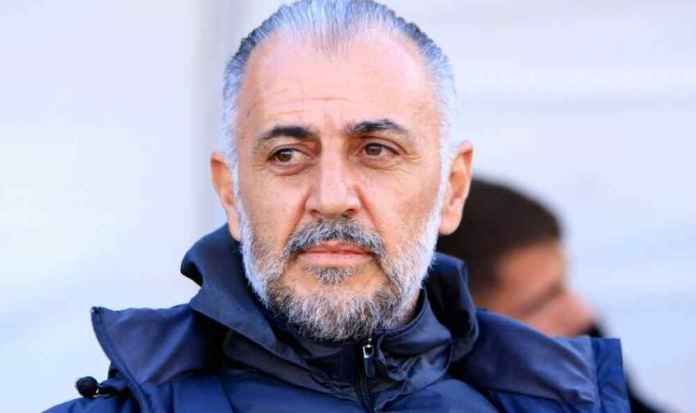 &Epsilon;&pi;ί&sigma;&eta;&mu;&omicron;: O &Gamma;&iota;ά&nu;&nu;&eta;&sigmaf; &Tau;&alpha;&omicron;&upsilon;&sigma;&iota;ά&nu;&eta;&sigmaf; &sigma;&tau;&omicron;&nu; &Lambda;&epsilon;&beta;&alpha;&delta;&epsilon;&iota;&alpha;&kappa;ό