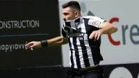 &Sigma;ή&kappa;&omega;&sigma;&epsilon;...&sigma;&kappa;ό&nu;&eta; &omicron; &alpha;&pi;&omicron;&kappa;&lambda;&epsilon;&iota;&sigma;&mu;ό&sigmaf; &tau;&omicron;&upsilon; &Mu;ά&nu;&omicron;&upsilon;