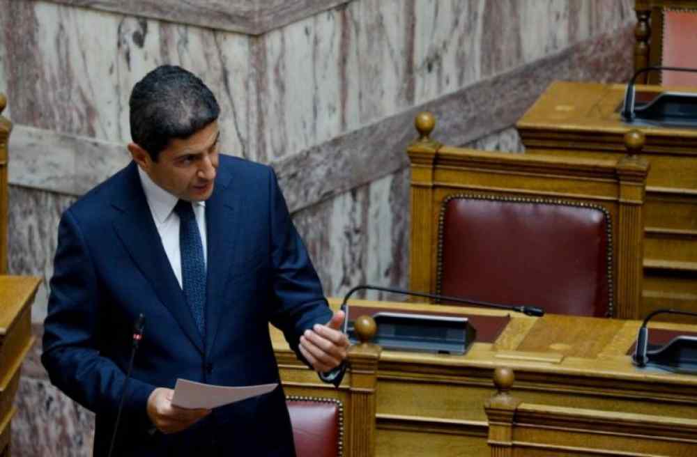 &Omicron; &Alpha;&upsilon;&gamma;&epsilon;&nu;ά&kappa;&eta;&sigmaf;, &omicron;&iota; &tau;&rho;&epsilon;ί&sigmaf; &epsilon;&pi;&epsilon;ί&gamma;&omicron;&upsilon;&sigma;&epsilon;&sigmaf; &alpha;&theta;&lambda;&eta;&tau;&iota;&kappa;έ&sigmaf; &rho;&upsilon;&theta;&mu;ί&sigma;&epsilon;&iota;&sigmaf; &kappa;&alpha;&iota; &tau;&omicron; &nu;έ&omicron; &sigma;&chi;έ&delta;&iota;&omicron; &nu;ό&mu;&omicron;&upsilon; (VIDEO)