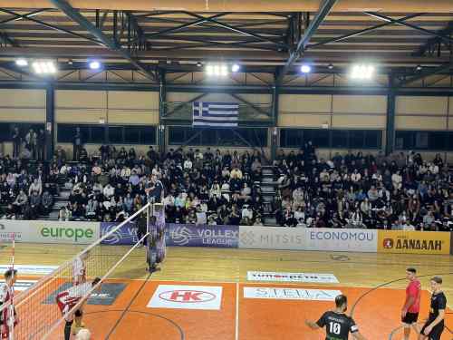 &Tau;&omicron; &epsilon;&upsilon;&chi;&alpha;&rho;&iota;&sigma;&tau;ώ &tau;&omicron;&upsilon; &Omicron;&Phi;&Eta; &sigma;&tau;&omicron;&nu; &kappa;ό&sigma;&mu;&omicron; &tau;&omicron;&upsilon;: &Delta;&iota;&alpha;&phi;ή&mu;&iota;&sigma;&eta; &tau;&omicron;&upsilon; &beta;ό&lambda;&epsilon;ϊ, &sigma;&epsilon; &mu;&iota;&alpha; &phi;&alpha;&nu;&tau;&alpha;&sigma;&tau;&iota;&kappa;ή &alpha;&tau;&mu;ό&sigma;&phi;&alpha;&iota;&rho;&alpha;! (VIDEOS+PHOTOS)