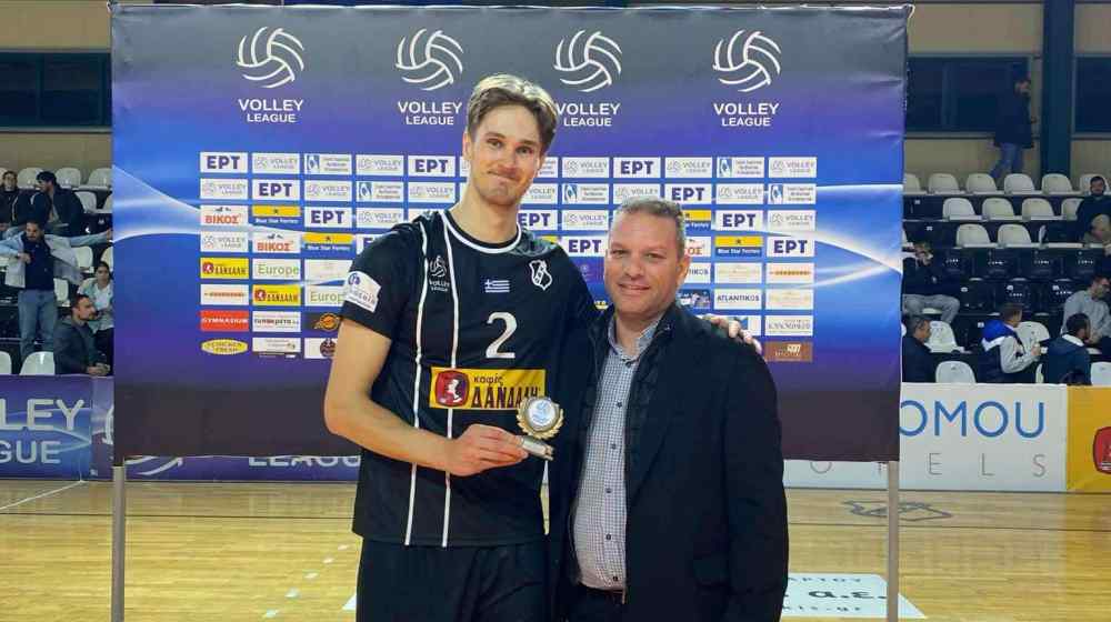 MVP &tau;&omicron;&upsilon; &Omicron;&Phi;&Eta; &omicron; &Pi;ί&tau;&omicron;&upsilon; &Mu;ά&kappa;&iota;&nu;&epsilon;&nu; &mu;&epsilon; 23 &pi;ό&nu;&tau;&omicron;&upsilon;&sigmaf;: "&Pi;&alpha;ί&xi;&alpha;&mu;&epsilon; &sigma;&alpha;&nu; &omicron;&mu;ά&delta;&alpha;"