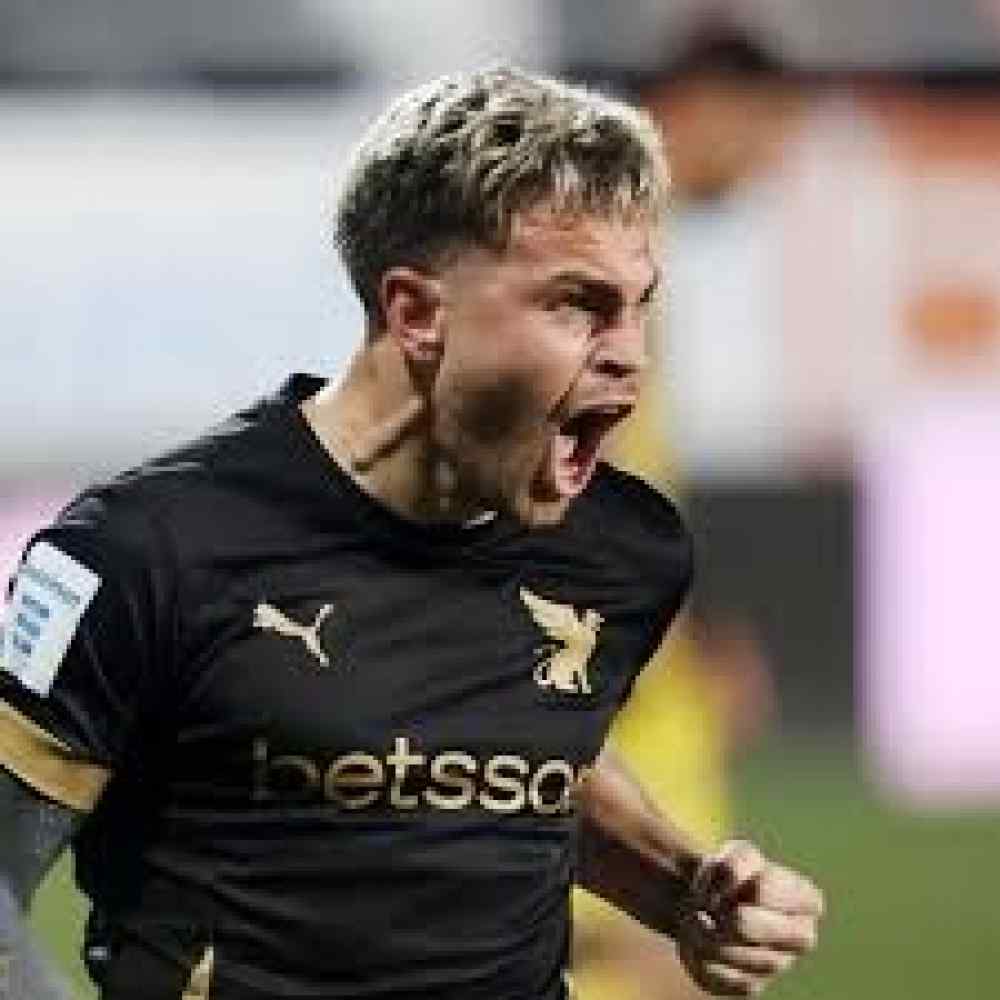 &Omicron;&Phi;&Eta;-&Pi;&Alpha;&Omicron;&Kappa; 1-2: &Gamma;&kappa;&omicron;&lambda;ά&rho;&alpha; &omicron; &Nu;&omicron;ύ&sigmaf;