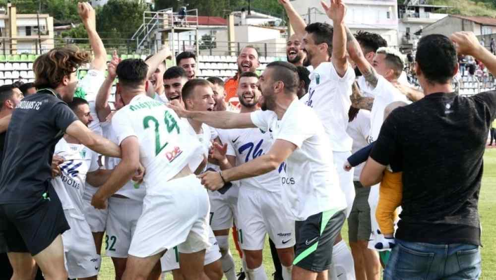 &Sigma;&upsilon;&gamma;&kappa;ί&nu;&eta;&sigma;&epsilon; &omicron; &Gamma;&iota;ά&nu;&nu;&eta;&sigmaf; &Tau;&alpha;&omicron;&upsilon;&sigma;&iota;ά&nu;&eta;&sigmaf; (VIDEO)