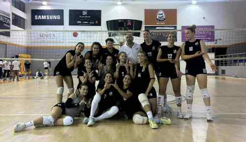 &Kappa;έ&rho;&delta;&iota;&sigma;&alpha;&nu; &kappa;&alpha;&iota; &tau;&omicron;&nu; &Pi;&omicron;&rho;&phi;ύ&rho;&alpha; &mu;&epsilon; 3-0 &tau;&alpha; &kappa;&omicron;&rho;ί&tau;&sigma;&iota;&alpha; &tau;&omicron;&upsilon; &Omicron;&Phi;&Eta; &kappa;&alpha;&iota; &pi;ή&rho;&alpha;&nu; &tau;&eta;&nu; &pi;&rho;ώ&tau;&eta; &theta;έ&sigma;&eta;