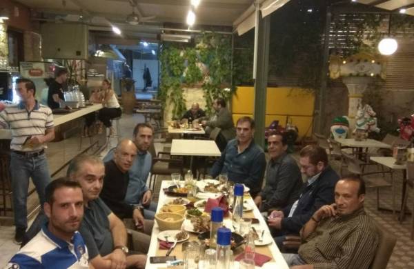 &Omicron; &Gamma;&iota;ώ&rho;&gamma;&omicron;&sigmaf; &Sigma;&omicron;&upsilon;&lambda;&tau;ά&tau;&omicron;&sigmaf; &tau;&rho;&alpha;&pi;έ&zeta;&omega;&sigma;&epsilon; &tau;&omicron;&nu; &Epsilon;&rho;&gamma;&omicron;&tau;έ&lambda;&eta;