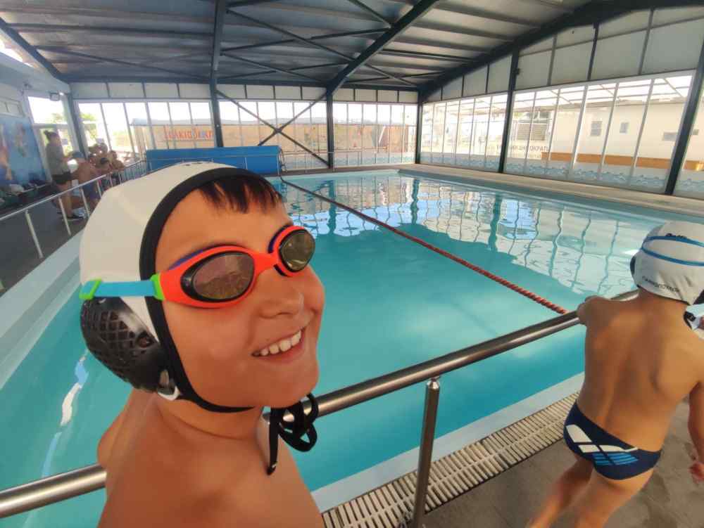 Summer Camp &Epsilon;&rho;&alpha;&sigma;&iota;&tau;έ&chi;&nu;&eta; &Omicron;&Phi;&Eta;: &Beta;&omicron;&upsilon;&tau;&iota;έ&sigmaf; &sigma;&tau;&eta;&nu; &pi;&iota;&sigma;ί&nu;&alpha;
