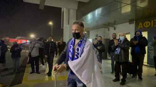&Mu;&epsilon; &sigma;&upsilon;&nu;&theta;ή&mu;&alpha;&tau;&alpha; &kappa;&alpha;&iota; &kappa;&alpha;&pi;&nu;&omicron;&gamma;ό&nu;&alpha; &upsilon;&pi;&omicron;&delta;έ&chi;&theta;&eta;&kappa;&alpha;&nu; &tau;&omicron; &mu;&epsilon;&gamma;&alpha;&lambda;ύ&tau;&epsilon;&rho;&omicron; ό&nu;&omicron;&mu;&alpha;
