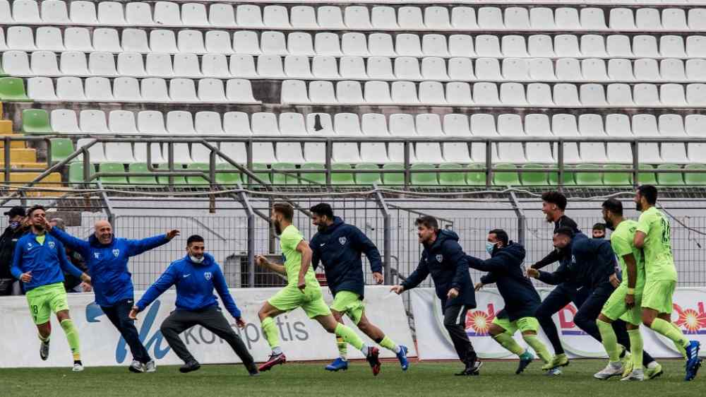 &Sigma;&tau;&omicron; +8 &omicron; &Iota;&omega;&nu;&iota;&kappa;ό&sigmaf;, &beta;&lambda;έ&pi;&epsilon;&iota; ά&nu;&omicron;&delta;&omicron; &sigma;&tau;&eta;&nu; &Sigma;&omicron;ύ&pi;&epsilon;&rho; &Lambda;ί&gamma;&kappa; 1 (VIDEOS)