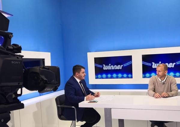 &Tau;&alpha; &delta;ά&kappa;&rho;&upsilon;&alpha; &tau;&omicron;&upsilon; &Kappa;&iota;ά&sigma;&sigma;&omicron;&upsilon; &gamma;&iota;&alpha; &tau;&omicron;&nu; &Gamma;&kappa;έ&rho;&alpha;&rho;&nu;&tau;, &omicron; &epsilon;&upsilon;&rho;&omega;&pi;&alpha;ί&omicron;&sigmaf; &Omicron;&Phi;&Eta; &tau;&eta;&sigmaf; &Alpha;&tau;&lambda;έ&tau;&iota;&kappa;&omicron; &kappa;&alpha;&iota; &tau;&alpha; &sigma;&epsilon;&mu;&iota;&nu;ά&rho;&iota;&alpha; &sigma;&tau;&eta; &Rho;&epsilon;ά&lambda; &tau;&omicron;&upsilon; &Zeta;&iota;&nu;&epsilon;&nu;&tau;ί&nu; &Zeta;&iota;&nu;&tau;ά&nu;