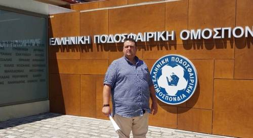 "O O&Phi;&Eta; &theta;έ&lambda;&epsilon;&iota; &mu;&iota;&alpha; &kappa;&alpha;&lambda;ύ&tau;&epsilon;&rho;&eta; &mu;έ&rho;&alpha; &sigma;&tau;&omicron; &Epsilon;&lambda;&lambda;&eta;&nu;&iota;&kappa;ό &pi;&omicron;&delta;ό&sigma;&phi;&alpha;&iota;&rho;&omicron;"