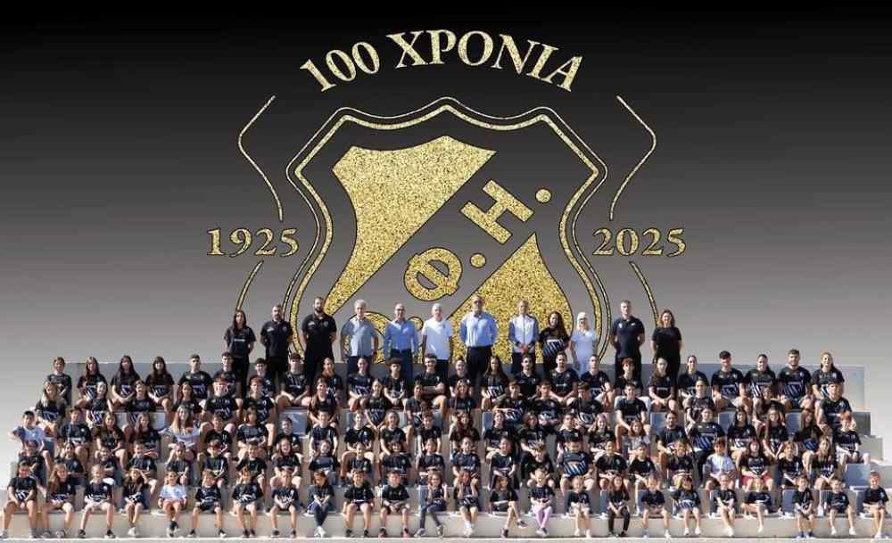 &Kappa;ό&beta;&epsilon;&iota; &tau;&eta;&nu; &pi;ί&tau;&alpha; &tau;&omicron;&upsilon; &kappa;&alpha;&iota; &beta;&rho;&alpha;&beta;&epsilon;ύ&epsilon;&iota; &tau;&omicron;&upsilon;&sigmaf; &kappa;&omicron;&rho;&upsilon;&phi;&alpha;ί&omicron;&upsilon;&sigmaf; &alpha;&theta;&lambda;&eta;&tau;έ&sigmaf; &tau;&omicron;&upsilon;