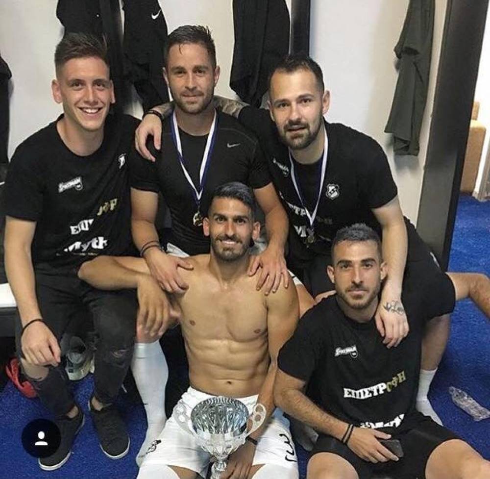 O &Phi;&alpha;&zeta;ό&sigmaf; &kappa;&alpha;&iota; &eta; &epsilon;&pi;&iota;&sigma;&tau;&rho;&Omicron;&Phi;&Eta; &sigma;&tau;&eta;&nu; &Sigma;&omicron;ύ&pi;&epsilon;&rho; &Lambda;ί&gamma;&kappa;