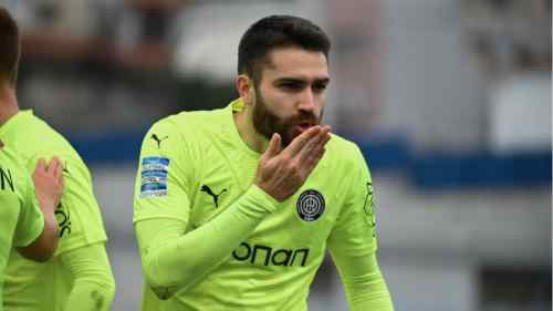 &Epsilon;&nu;&alpha; VIDEO &omega;&delta;ή &sigma;&tau;&omicron;&nu; Jon Toral