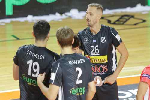 &Pi;&lambda;έ&iota; &omicron;&phi; 5-7: &Rho;&epsilon;&pi;ό &sigma;&tau;&eta;&nu; &pi;&rho;&epsilon;&mu;&iota;έ&rho;&alpha; &omicron; &Omicron;&Phi;&Eta;