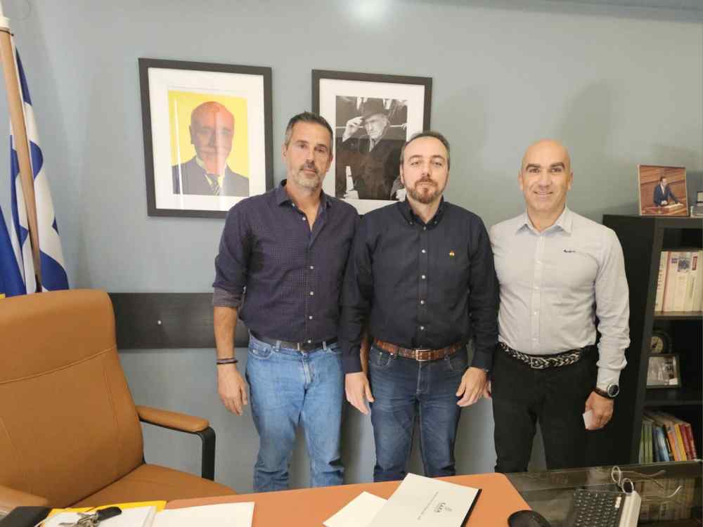 &Sigma;&upsilon;&nu;ά&nu;&tau;&eta;&sigma;&eta; &tau;&omicron;&upsilon; &Epsilon;&Alpha;&Kappa;&Eta; &mu;&epsilon; &tau;&omicron;&nu; &Phi;&rho;&alpha;&gamma;&kappa;ί&sigma;&kappa;&omicron; &Pi;&alpha;&rho;&alpha;&sigma;ύ&rho;&eta;