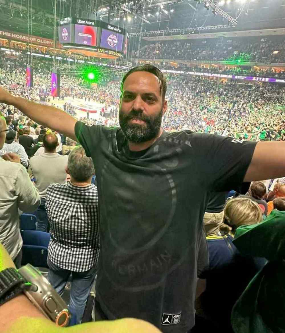 &Omicron; &alpha;&rho;&chi;&eta;&gamma;ό&sigmaf; &tau;&omicron;&upsilon; &Omicron;&Phi;&Eta; &sigma;&tau;&omicron; Final-4 &tau;&omicron;&upsilon; &Beta;&epsilon;&rho;&omicron;&lambda;ί&nu;&omicron;&upsilon;: &Eta; &alpha;&pi;&omicron;&theta;έ&omega;&sigma;&eta; &sigma;&tau;&omicron;&nu; &Sigma;&lambda;&omicron;ύ&kappa;&alpha;, &tau;&omicron;&nu; &Alpha;&tau;&alpha;&mu;ά&nu; &kappa;&alpha;&iota; &tau;&omicron;&nu; &Kappa;&alpha;&lambda;&alpha;&iota;&tau;&zeta;ά&kappa;&eta;! (audio)