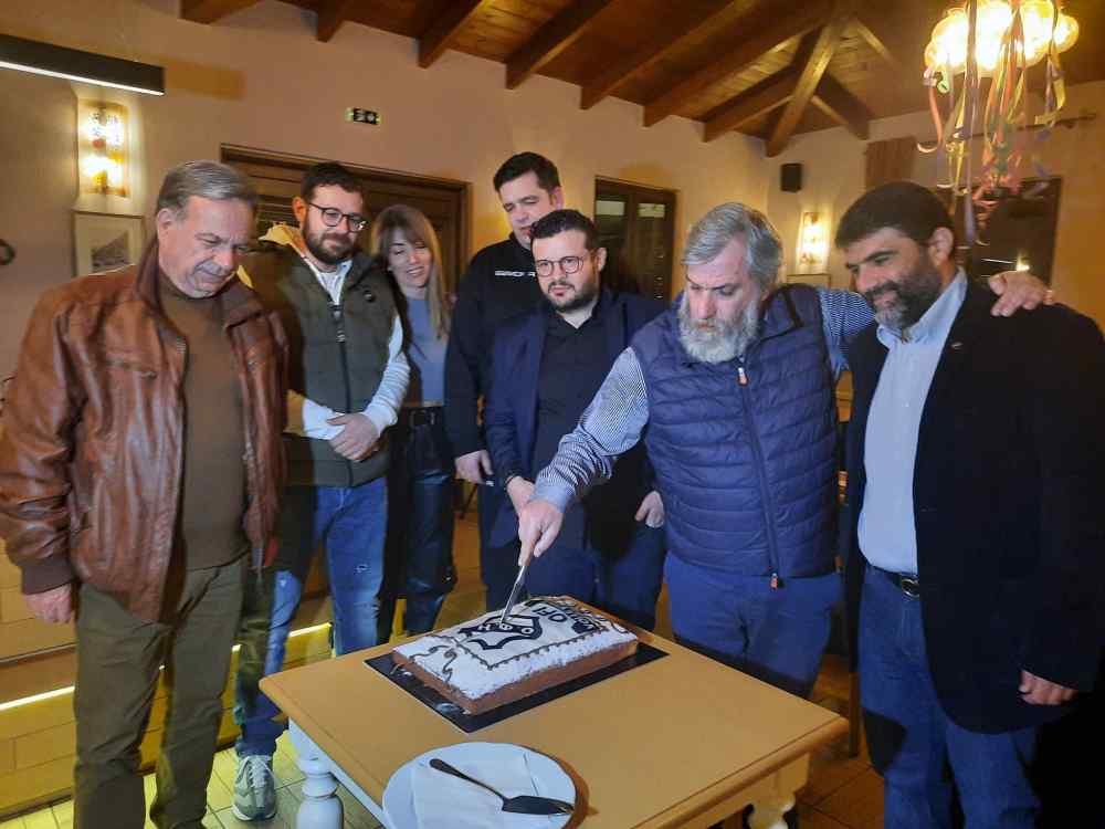 &Pi;ί&sigma;&tau;&eta; &gamma;&iota;&alpha; &tau;&eta;&nu; &alpha;&nu;&alpha;&tau;&rho;&omicron;&pi;ή