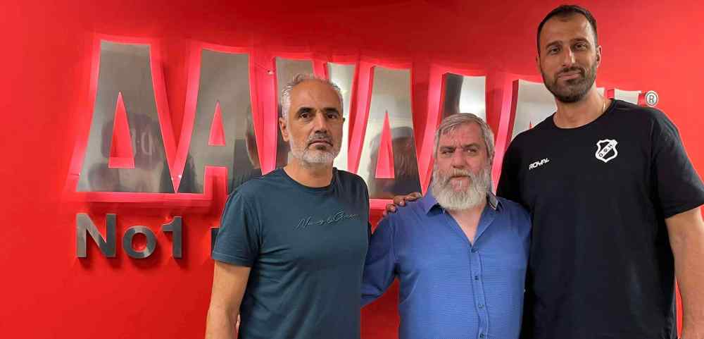 &Alpha;&nu;&delta;&rho;έ&alpha;&sigmaf; &Alpha;&nu;&delta;&rho;&epsilon;ά&delta;&eta;&sigmaf;: ""H &phi;&epsilon;&tau;&iota;&nu;ή &omicron;&mu;ά&delta;&alpha; &tau;&omicron;&upsilon; &Omicron;&Phi;&Eta;, &epsilon;ί&nu;&alpha;&iota; &eta; &kappa;&alpha;&lambda;ύ&tau;&epsilon;&rho;&eta; &pi;&omicron;&upsilon; &epsilon;ί&chi;&epsilon; &pi;&omicron;&tau;έ, &sigma;&tau;&eta;&nu; &Alpha;1"