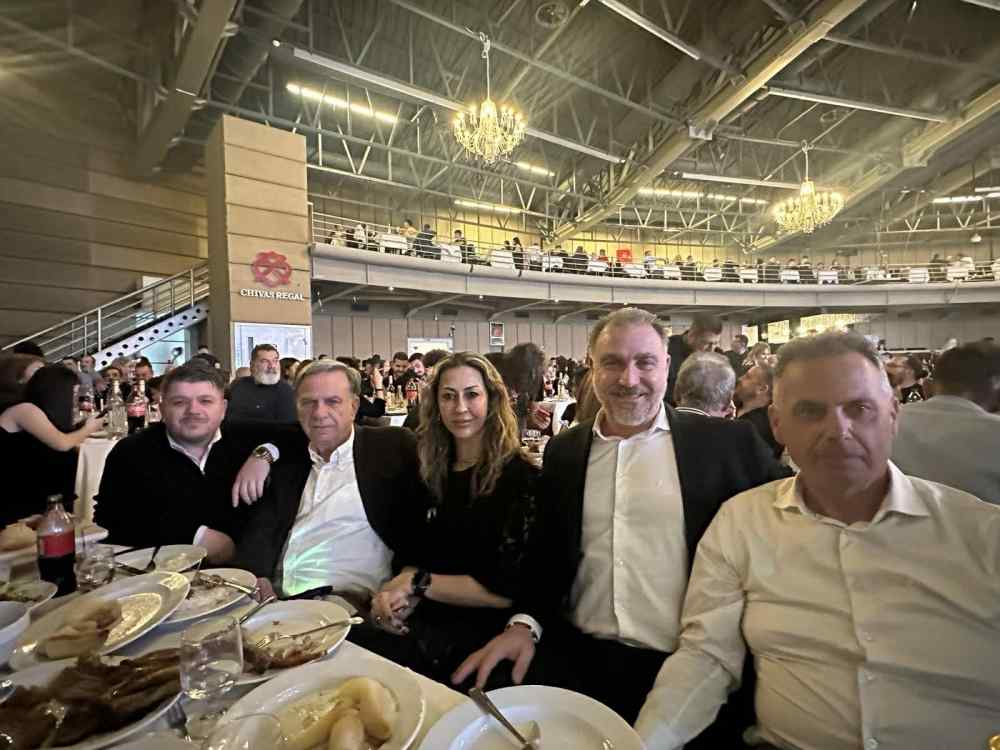 &Epsilon;&upsilon;&chi;έ&sigmaf; &sigma;&tau;&omicron;&nu; &Omicron;&mu;&iota;&lambda;&omicron; &Kappa;&alpha;&rho;ά&tau;&zeta;&eta;