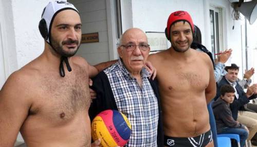 &Pi;έ&nu;&theta;&omicron;&sigmaf; &gamma;&iota;&alpha; &tau;&omicron;&nu; &Mu;&iota;&chi;ά&lambda;&eta;