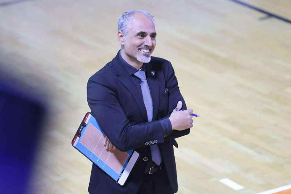 &Sigma;&tau;&eta;&nu; &Kappa;&alpha;&lambda;&alpha;&mu;ά&tau;&alpha; &omicron; &Omicron;&Phi;&Eta;-&Kappa;&alpha;&lambda;&mu;&alpha;&zeta;ί&delta;&eta;&sigmaf;: "&Theta;&alpha; &gamma;ί&nu;&epsilon;&iota; &delta;&upsilon;&nu;&alpha;&tau;ό &pi;&alpha;&iota;&chi;&nu;ί&delta;&iota;"