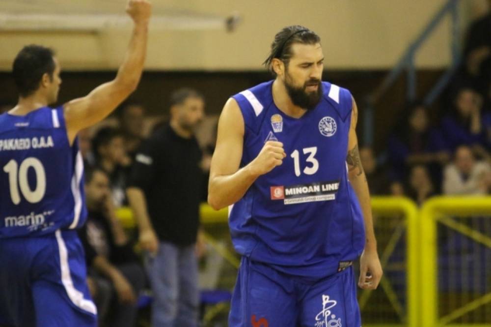 "&Pi;&iota;ά&sigma;&tau;&eta;&kappa;&epsilon;" &sigma;&tau;&iota;&sigmaf; ...&delta;&alpha;&gamma;&kappa;ά&nu;&epsilon;&sigmaf; &tau;&omicron;&upsilon; &Alpha;&sigma;&tau;&alpha;&kappa;&omicron;ύ &tau;&omicron; &Eta;&rho;ά&kappa;&lambda;&epsilon;&iota;&omicron;