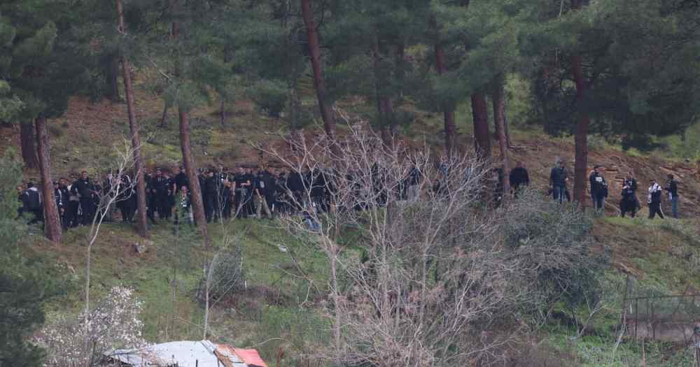 &Theta;&alpha; &alpha;&sigma;&chi;&omicron;&lambda;&eta;&theta;&epsilon;ί &kappa;&alpha;&nu;&epsilon;ί&sigmaf; &mu;&epsilon; &tau;&iota;&sigmaf; &epsilon;&iota;&kappa;ό&nu;&epsilon;&sigmaf; &nu;&tau;&rho;&omicron;&pi;ή&sigmaf; &kappa;&alpha;&iota; &alpha;&pi;ό&lambda;&upsilon;&tau;&eta;&sigmaf; &xi;&epsilon;&phi;&tau;ί&lambda;&alpha;&sigmaf; &gamma;&iota;&alpha; &tau;&omicron; &Epsilon;&lambda;&lambda;&eta;&nu;&iota;&kappa;ό &pi;&omicron;&delta;ό&sigma;&phi;&alpha;&iota;&rho;&omicron;;