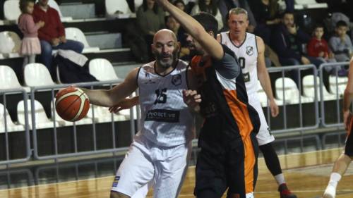 O&iota; &delta;&upsilon;&omicron; &pi;&alpha;&rho;&alpha;&tau;ά&sigma;&epsilon;&iota;&sigmaf; &kappa;&alpha;&iota; &tau;&omicron; &chi;&alpha;&mu;έ&nu;&omicron; &alpha;ή&tau;&tau;&eta;&tau;&omicron; &tau;&omicron;&upsilon; &Omicron;&Phi;&Eta;!