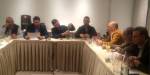 &Sigma;&upsilon;&nu;&epsilon;&delta;&rho;ί&alpha;&sigma;&eta; &mu;&epsilon; &theta;έ&mu;&alpha; &tau;&omicron; &omicron;&iota;&kappa;&omicron;&nu;&omicron;&mu;&iota;&kappa;ό