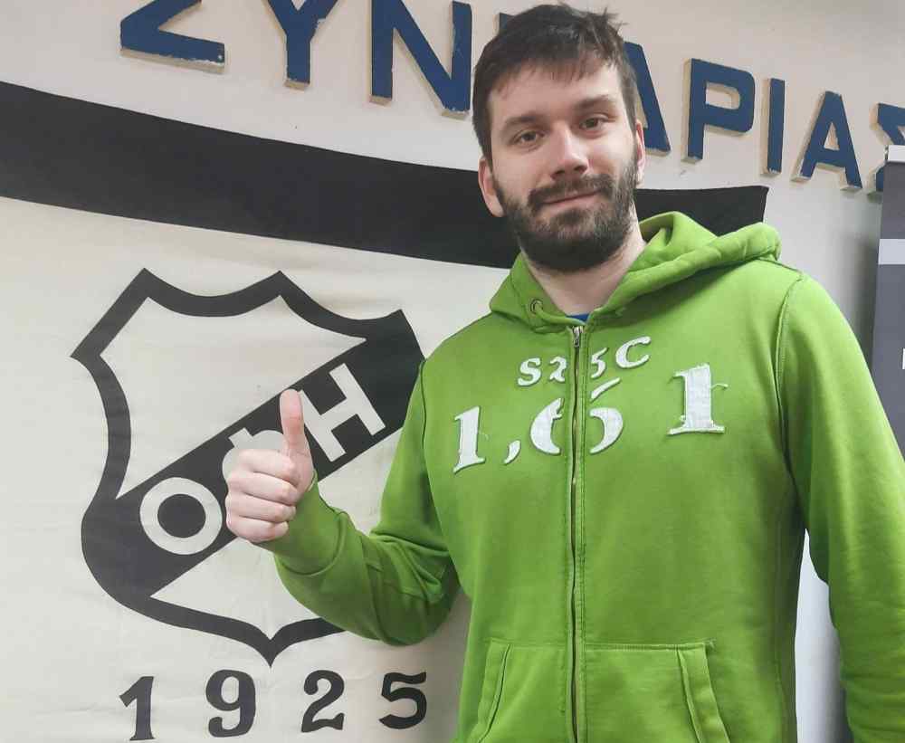 &Tau;&zeta;&iota;&omicron;&upsilon;&mu;ά&kappa;&alpha;&sigmaf;: "&Theta;&alpha; &pi;&alpha;&lambda;έ&psi;&omega; &mu;&epsilon; ό&lambda;&epsilon;&sigmaf; &mu;&omicron;&upsilon; &tau;&iota;&sigmaf; &delta;&upsilon;&nu;ά&mu;&epsilon;&iota;&sigmaf;, &gamma;&iota;&alpha; &nu;&alpha; &sigma;ώ&sigma;&omicron;&upsilon;&mu;&epsilon; &tau;&omicron;&nu; &Omicron;&Phi;&Eta;"