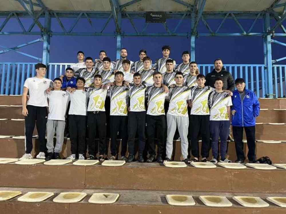 &Sigma;&tau;&omicron; Silver League &gamma;&iota;&alpha; &mu;&epsilon;&tau;ά&lambda;&lambda;&iota;&omicron; &eta; &Kappa;17 &tau;&eta;&sigmaf; &upsilon;&delta;&alpha;&tau;&omicron;&sigma;&phi;&alpha;ί&rho;&iota;&sigma;&eta;&sigmaf; &tau;&omicron;&upsilon; &Omicron;&Phi;&Eta;