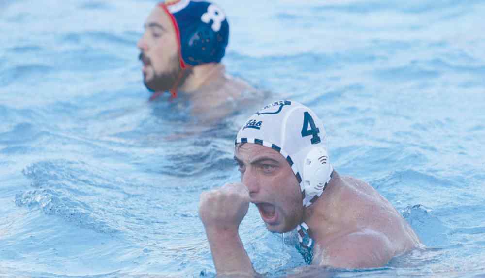 &Mu;&epsilon; &delta;&upsilon;&omicron; &delta;&omicron;&kappa;ά&rho;&iota;&alpha; &sigma;&tau;&omicron; &phi;&iota;&nu;ά&lambda;&epsilon; &omicron; &Omicron;&Phi;&Eta; &eta;&tau;&tau;ή&theta;&eta;&kappa;&epsilon; &mu;&epsilon; 9-8 &sigma;&tau;&eta; &Chi;ί&omicron; &sigma;&epsilon; &pi;&alpha;&iota;&chi;&nu;ί&delta;&iota; &gamma;&iota;&alpha; &gamma;&epsilon;&rho;ά &nu;&epsilon;ύ&rho;&alpha;