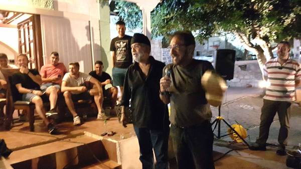 &Tau;&alpha; "&chi;&rho;&upsilon;&sigma;ά &pi;&alpha;&pi;&omicron;ύ&tau;&sigma;&iota;&alpha;" &tau;&omicron;&upsilon; &gamma;&iota;&alpha;&tau;&rho;&omicron;ύ &sigma;&tau;&omicron;&upsilon;&sigmaf; &pi;&alpha;ί&kappa;&tau;&epsilon;&sigmaf; &tau;&omicron;&upsilon; &Omicron;&Phi;&Eta;! (&Phi;&Omega;&Tau;&Omicron;&Gamma;&Rho;&Alpha;&Phi;&Iota;&Epsilon;&Sigma;)