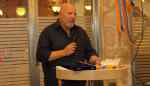 &Sigma;&upsilon;&gamma;&kappa;&lambda;ό&nu;&iota;&sigma;&epsilon; &mu;&iota;&lambda;ώ&nu;&tau;&alpha;&sigmaf; &gamma;&iota;&alpha; &tau;&omicron; &Nu;&tau;έ&mu;&eta; &Epsilon;&upsilon;&alpha;&gamma;&gamma;&epsilon;&lambda;&iota;&nu;ό