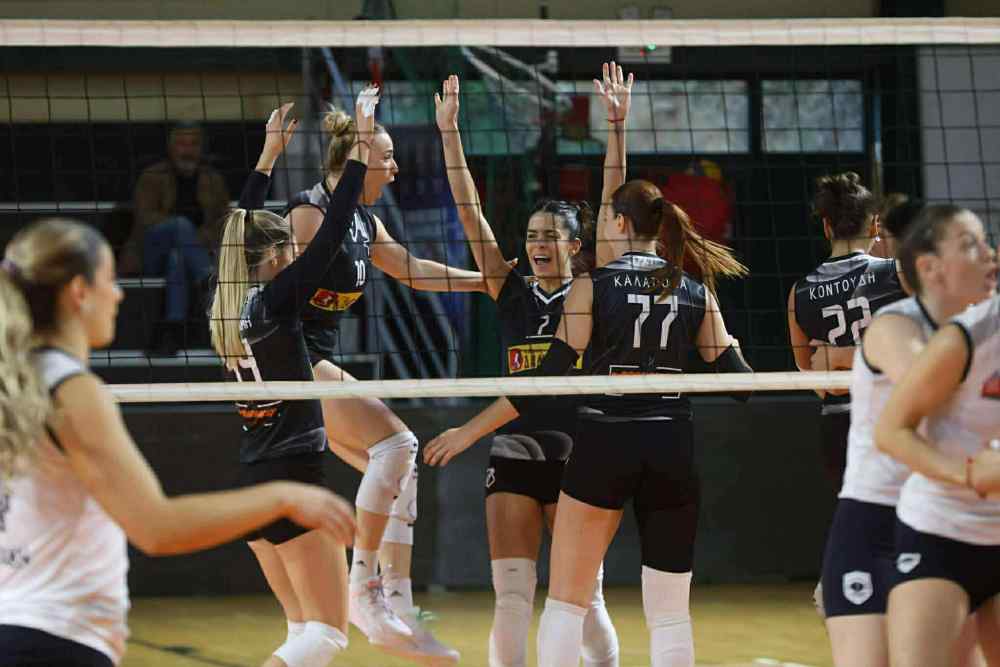 &Gamma;&iota;&alpha; &tau;&omicron; 4&Chi;4 &tau;&alpha; &kappa;&omicron;&rho;ί&tau;&sigma;&iota;&alpha; &tau;&omicron;&upsilon; &Omicron;&Phi;&Eta; &alpha;&pi;έ&nu;&alpha;&nu;&tau;&iota; &sigma;&tau;&eta;&nu; &Alpha;&rho;&gamma;ώ &Beta;ό&lambda;&omicron;&upsilon;