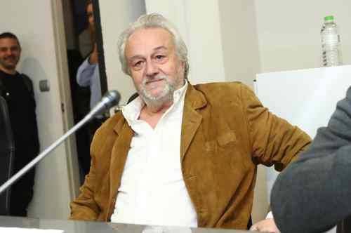 &Gamma;&epsilon;&lambda;ά&nu;&epsilon; &kappa;&alpha;&iota; &omicron;&iota;...&pi;&rho;&omicron;&beta;&alpha;&tau;ί&nu;&epsilon;&sigmaf; &tau;&eta;&sigmaf; &Lambda;&epsilon;&iota;&beta;&alpha;&delta;&iota;ά&sigmaf;