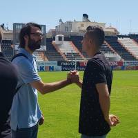 &Tau;&omicron;&nu; &xi;&epsilon;&nu;ά&gamma;&eta;&sigma;&epsilon; &sigma;&tau;&omicron; &Gamma;&epsilon;&nu;&tau;ί &Kappa;&omicron;&upsilon;&lambda;έ