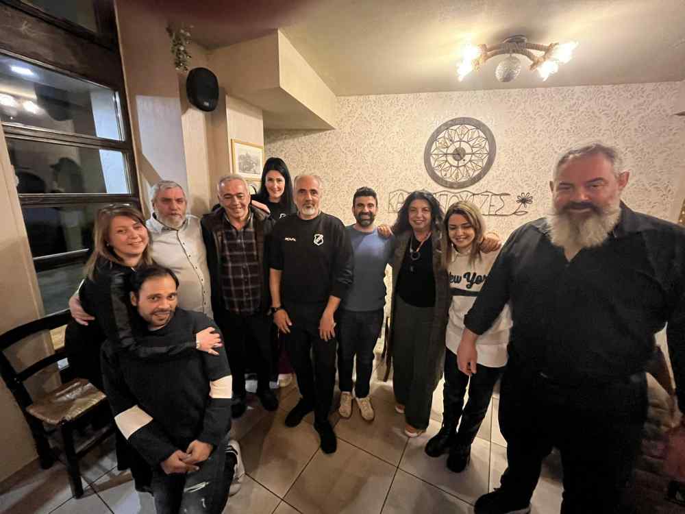 &Mu;&iota;&alpha; &epsilon;&xi;&alpha;&iota;&rho;&epsilon;&tau;&iota;&kappa;ή &Kappa;&rho;&eta;&tau;&iota;&kappa;ή &beta;&rho;&alpha;&delta;&iota;ά &gamma;&iota;&alpha; &tau;&eta;&nu; &omicron;&mu;ά&delta;&alpha; &beta;ό&lambda;&epsilon;ϊ &tau;&omicron;&upsilon; &Omicron;&Phi;&Eta; &sigma;&tau;&omicron;&nu; &Kappa;&rho;&omicron;&upsilon;&sigma;ώ&nu;&alpha; &alpha;&pi;&omicron; &tau;&omicron; Ferias Travel