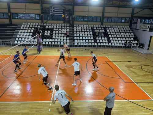 &Phi;&iota;&lambda;&iota;&kappa;ή &nu;ί&kappa;&eta; &omicron; &Omicron;&Phi;&Eta; &pi;&rho;&iota;&nu; &tau;&alpha; &pi;&alpha;&iota;&chi;&nu;ί&delta;&iota;&alpha; &gamma;&iota;&alpha; &tau;&omicron; &Beta;&alpha;&lambda;&kappa;&alpha;&nu;&iota;&kappa;ό