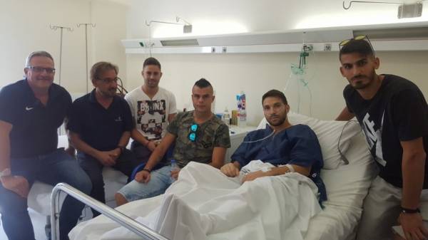 &Alpha;&rho;&chi;&eta;&gamma;ά&rho;&alpha; &omicron; &Pi;έ&rho;&omicron;: "&Theta;&alpha; &epsilon;&pi;&iota;&sigma;&tau;&rho;έ&psi;&omega; &gamma;&iota;&alpha; &tau;&eta;&nu; ά&nu;&omicron;&delta;&omicron;!"