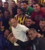 &Sigma;ώ&theta;&eta;&kappa;&epsilon; &omicron; &Epsilon;&rho;&gamma;&omicron;&tau;έ&lambda;&eta;&sigmaf;, ή&rho;&theta;&epsilon; &omicron; &Sigma;ά&mu;&iota; (VIDEO)