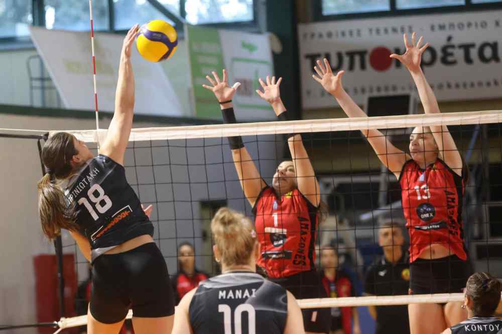 Pre League &Gamma;&upsilon;&nu;&alpha;&iota;&kappa;ώ&nu;: &Sigma;&tau;&eta;&nu; 4&eta; &theta;έ&sigma;&eta;, &tau;&alpha; &kappa;&omicron;&rho;ί&tau;&sigma;&iota;&alpha; &tau;&omicron;&upsilon; &Omicron;&Phi;&Eta;, 5 &sigma;&tau;&rho;&omicron;&phi;έ&sigmaf; &pi;&rho;&iota;&nu; &tau;&omicron; &phi;&iota;&nu;ά&lambda;&epsilon;-&Omicron;&lambda;&alpha; &tau;&alpha; &alpha;&pi;&omicron;&tau;&epsilon;&lambda;έ&sigma;&mu;&alpha;&tau;&alpha;