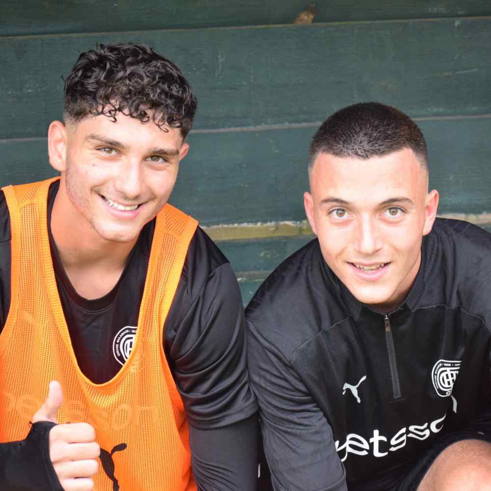 &Mu;&iota;&alpha; &kappa;ί&nu;&eta;&sigma;&eta; &mu;&omicron;&nu;&tau;έ&rho;&nu;&omicron;&upsilon; &epsilon;&upsilon;&rho;&omega;&pi;&alpha;ϊ&kappa;&omicron;ύ &kappa;&lambda;&alpha;&mu;&pi;