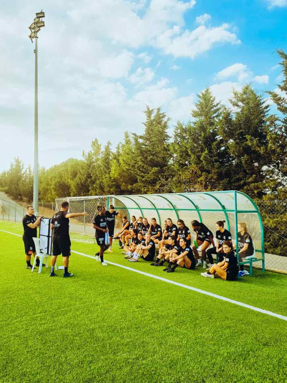 &Sigma;&tau;&omicron; &Lambda;&alpha;&sigma;ί&theta;&iota; &xi;&epsilon;&kappa;ί&nu;&eta;&sigma;&epsilon; &tau;&omicron; &chi;&tau;ί&sigma;&iota;&mu;&omicron; &tau;&omega;&nu; &kappa;&omicron;&rho;&iota;&tau;&sigma;&iota;ώ&nu; &tau;&omicron;&upsilon; &Omicron;&Phi;&Eta;