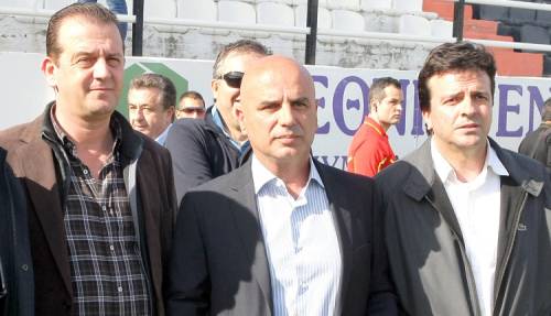 &Alpha;&lambda;&lambda;&alpha;&gamma;ή &sigma;&kappa;&upsilon;&tau;ά&lambda;&eta;&sigmaf;, &mu;&epsilon;&tau;ά &alpha;&pi;&omicron; 13 &chi;&rho;ό&nu;&iota;&alpha;, &mu;&epsilon; ...&alpha;&iota;&chi;&mu;έ&sigmaf;!