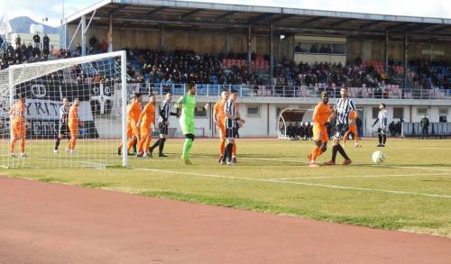 Football league: O&Phi;&Iota; ...&sigma;&tau;&eta;&nu; 8&eta; &theta;έ&sigma;&eta;! (VIDEO)
